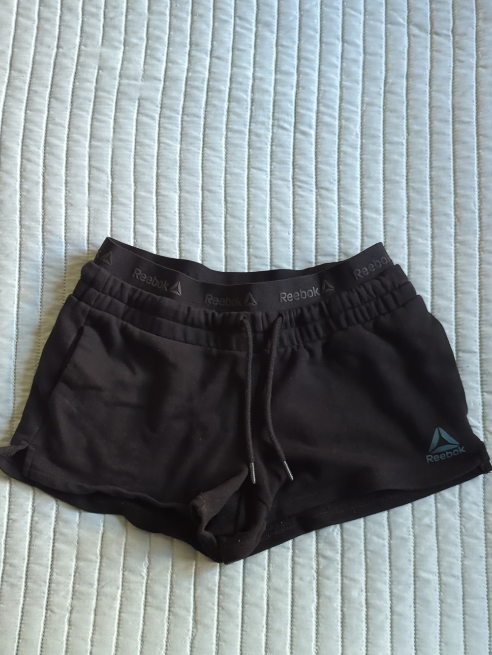 Reebok Shorts In Black Size XS